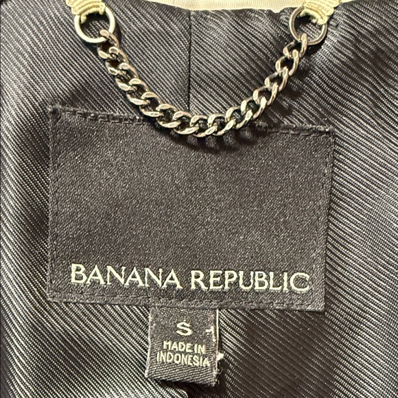 Banana Republic Black and White Chevron Blazer - Picture 15 of 16